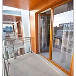 Na Wyspie - Pegaz - Parking Apartament Świnoujście