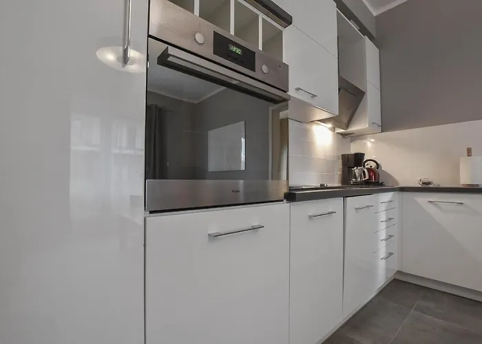 Na Wyspie - Pegaz - Parking Apartment